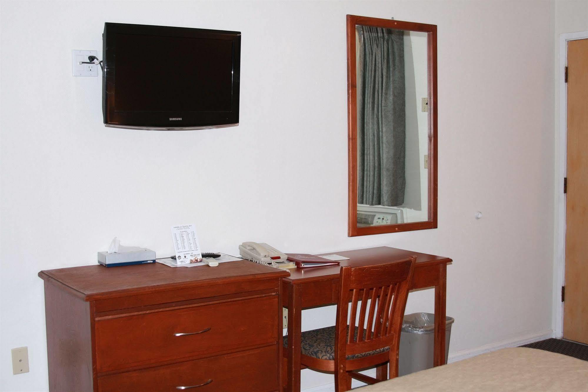 America Travel Inn Pullman Buitenkant foto