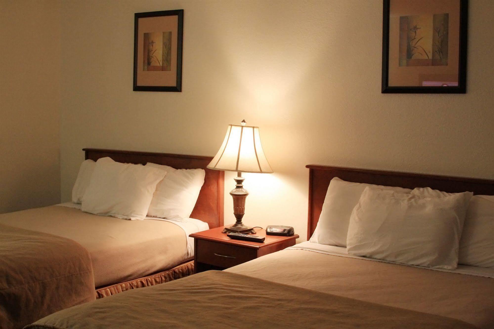 America Travel Inn Pullman Buitenkant foto