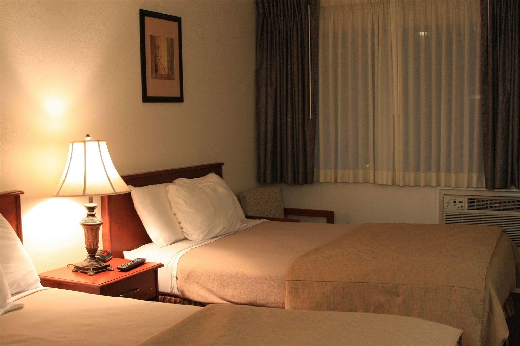 America Travel Inn Pullman Buitenkant foto