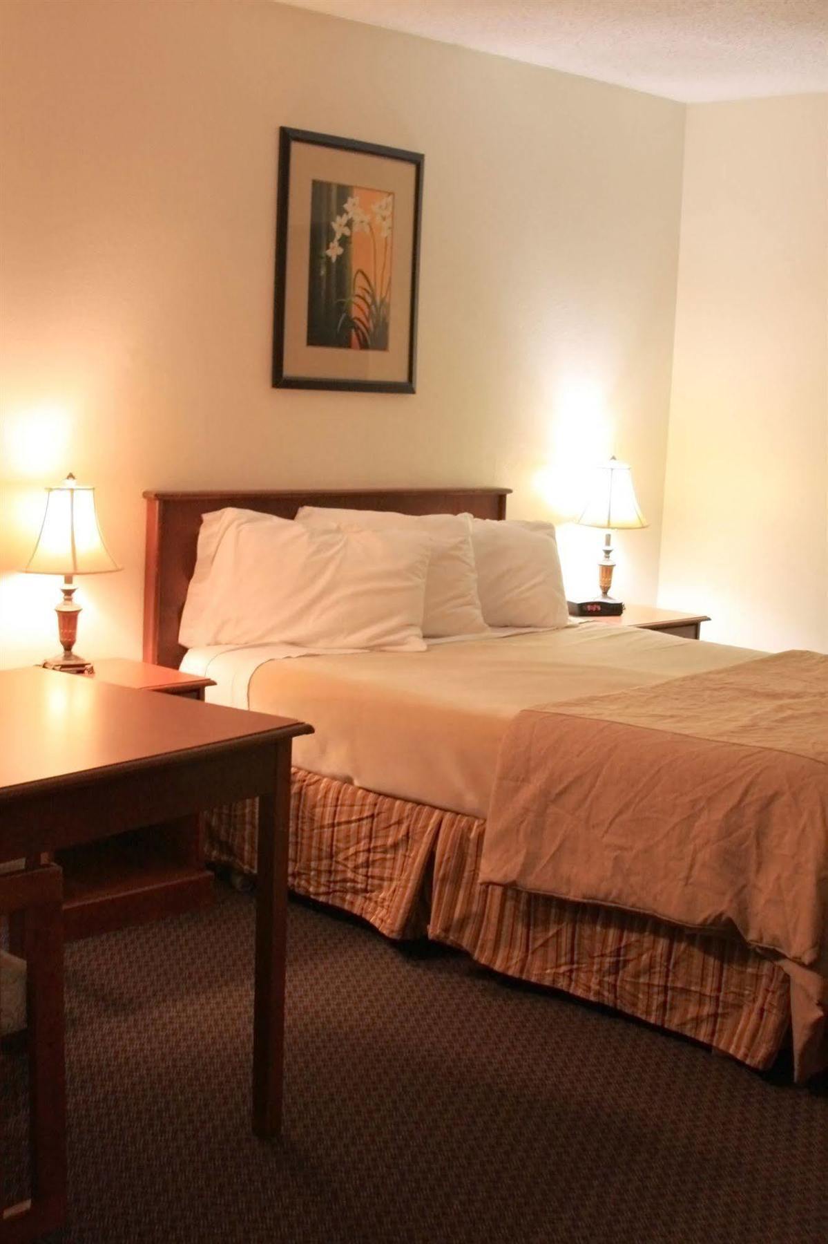 America Travel Inn Pullman Buitenkant foto